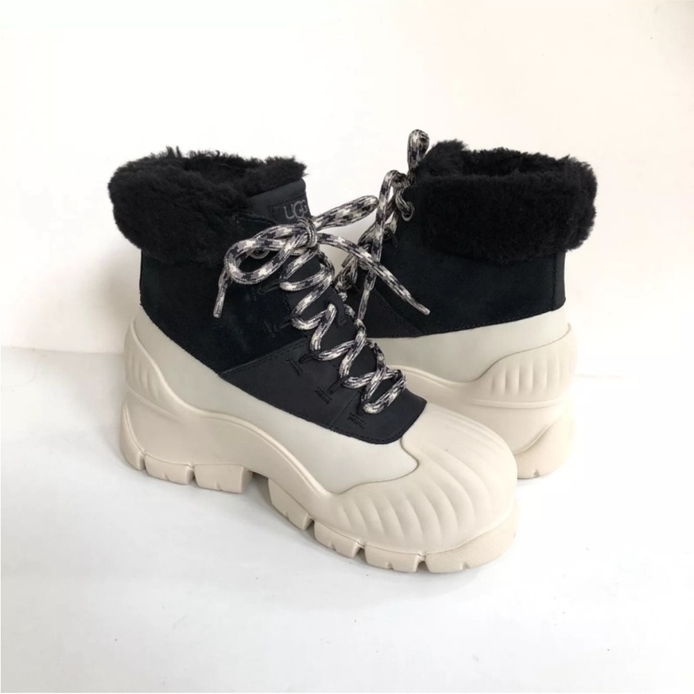 UGG Women's Airform Sherpa Hiking Winter Boots
